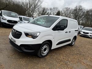 Vauxhall Combo 1.5 Turbo D 2300 Dynamic L1 H1 Euro 6