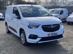 Vauxhall Combo 1.5 Turbo D 2300 Sportive L1 H1 Euro 6