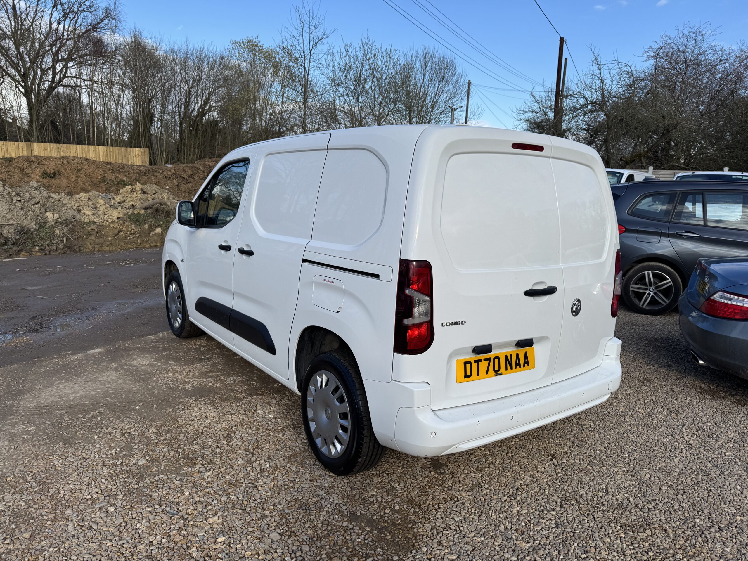 
								Vauxhall Combo 1.5 Turbo D 2300 Sportive L1 H1 Euro 6 full									