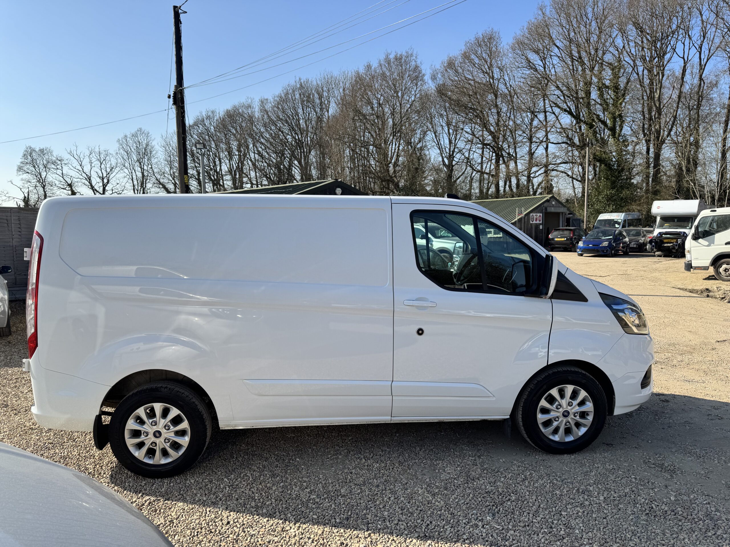 
								Ford Transit Custom 2.0 300 EcoBlue Limited L1 H1 Euro 6 full									