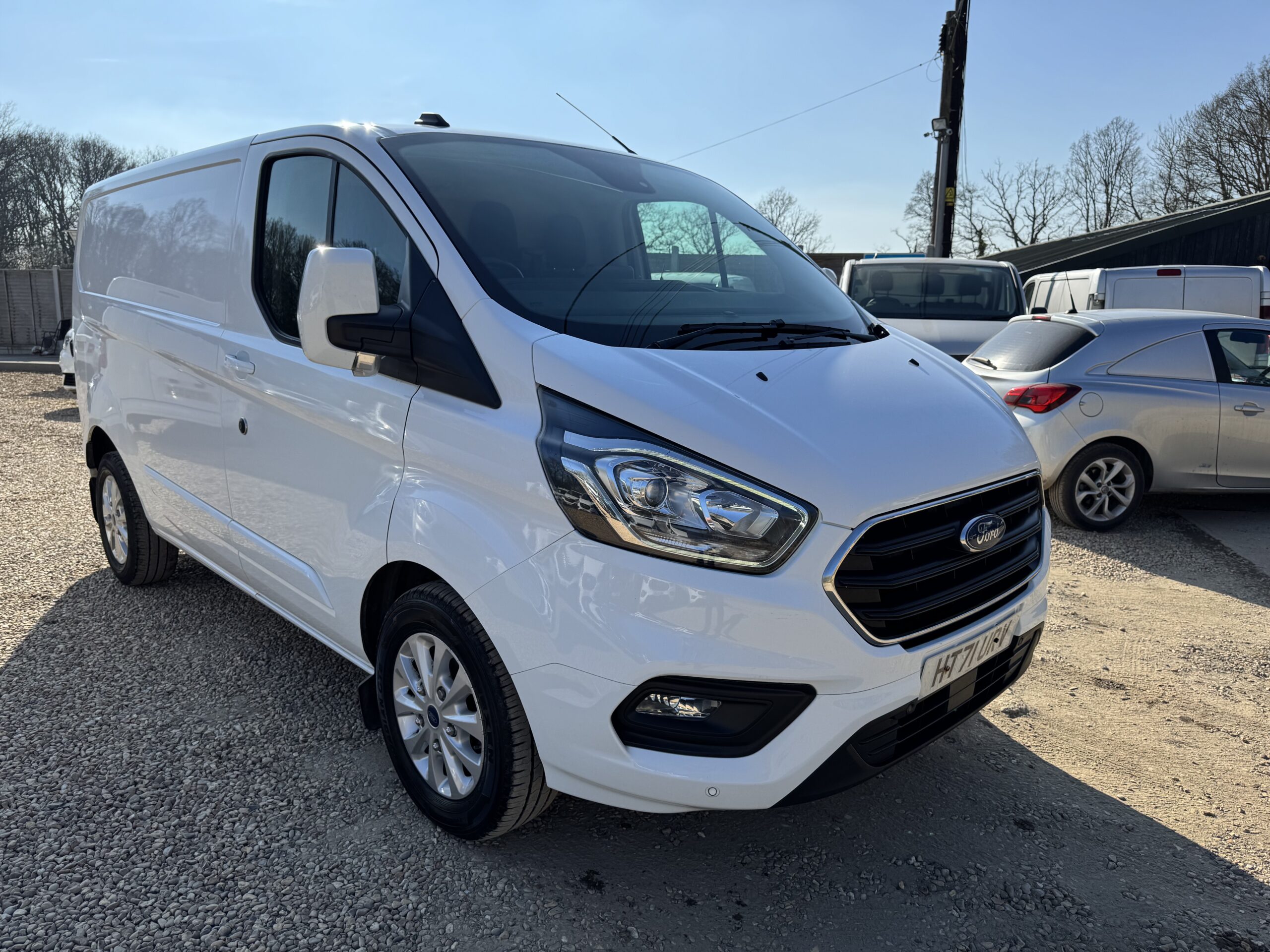 
								Ford Transit Custom 2.0 300 EcoBlue Limited L1 H1 Euro 6 full									