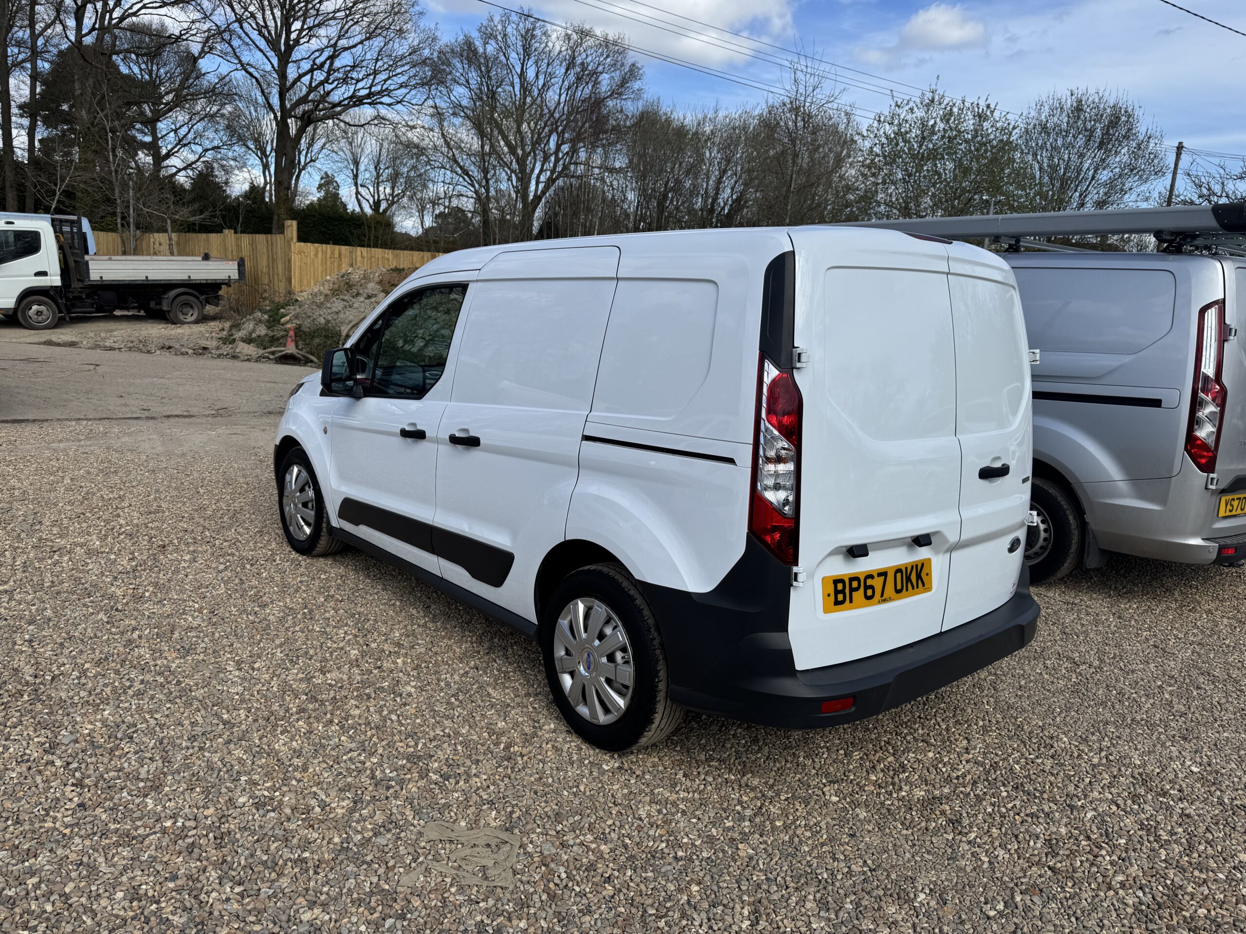 
								Ford Transit Connect 1.0T 200 Trend L1 H1 5dr full									