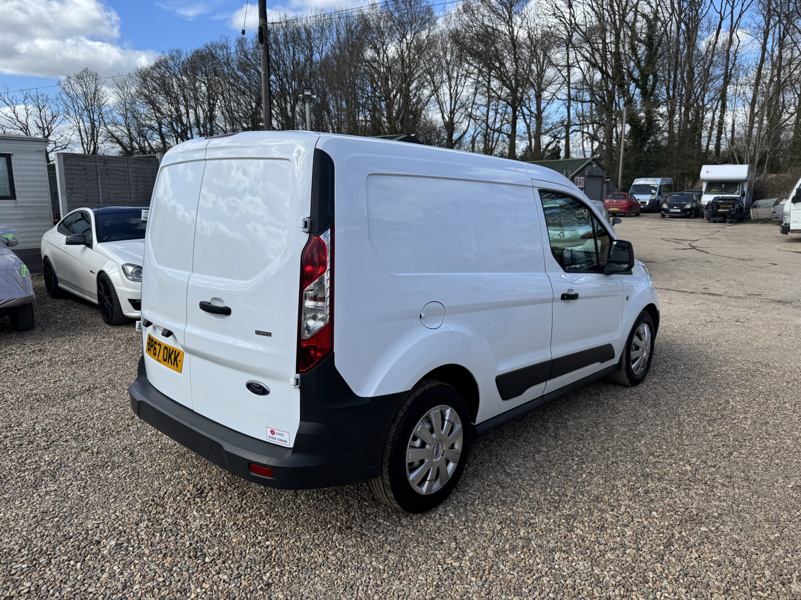 
								Ford Transit Connect 1.0T 200 Trend L1 H1 5dr full									
