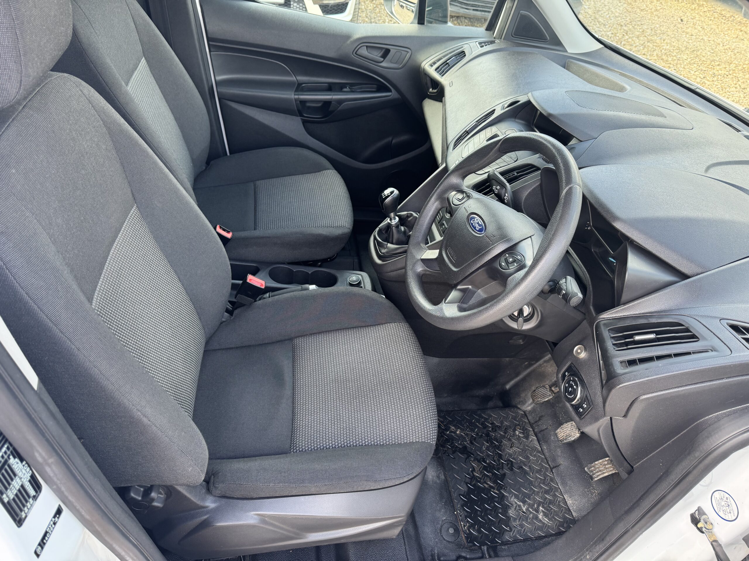 
								Ford Transit Connect 1.0T 200 Trend L1 H1 5dr full									