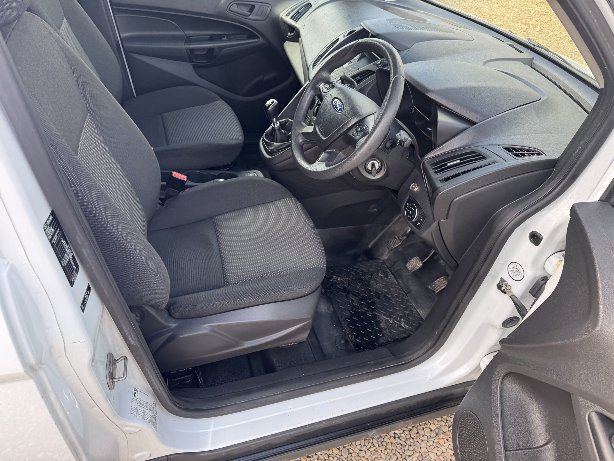 
								Ford Transit Connect 1.0T 200 Trend L1 H1 5dr full									