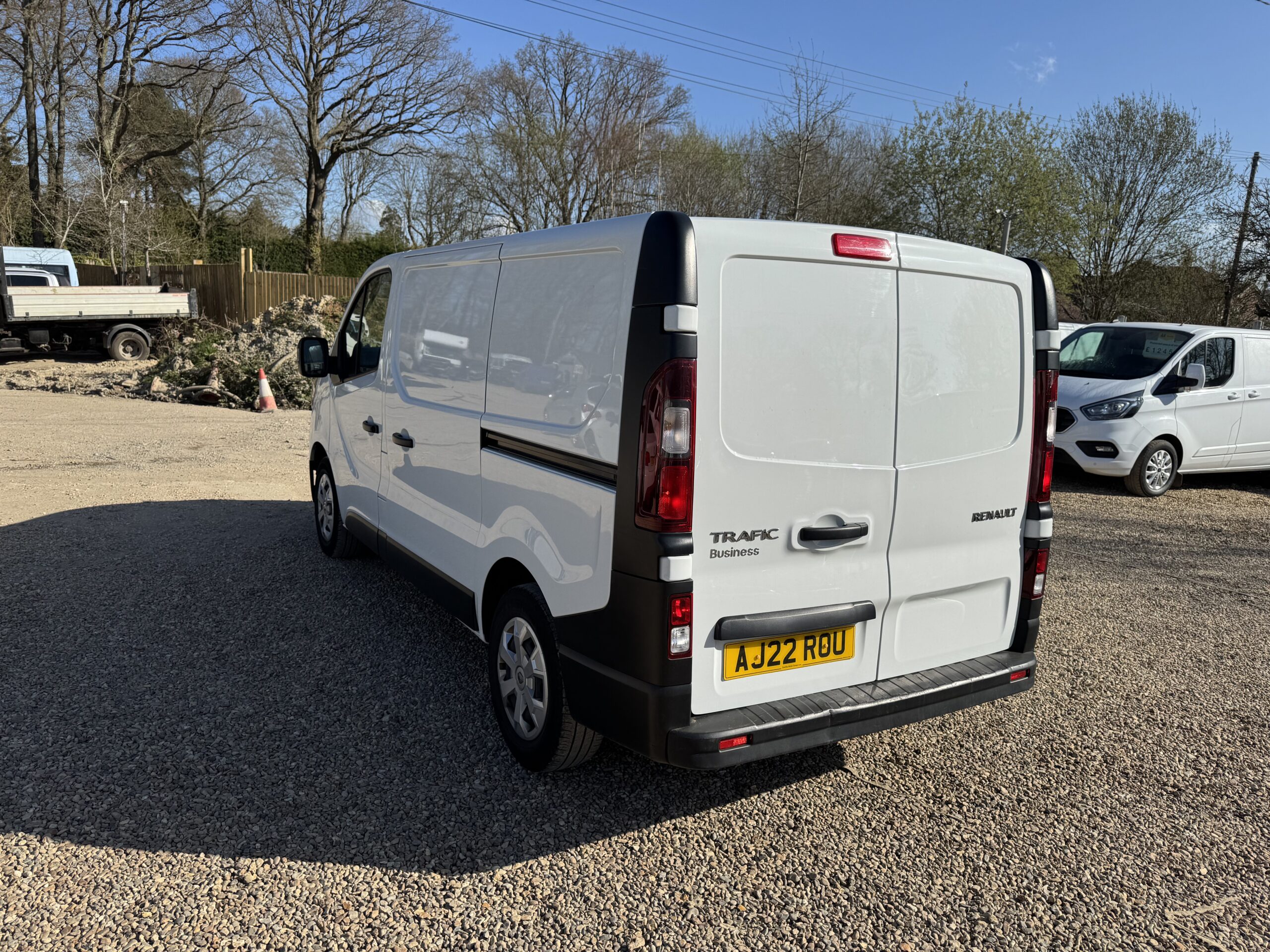 
								Renault Trafic 2.0 dCi Blue 28 Business SWB Euro 6 full									