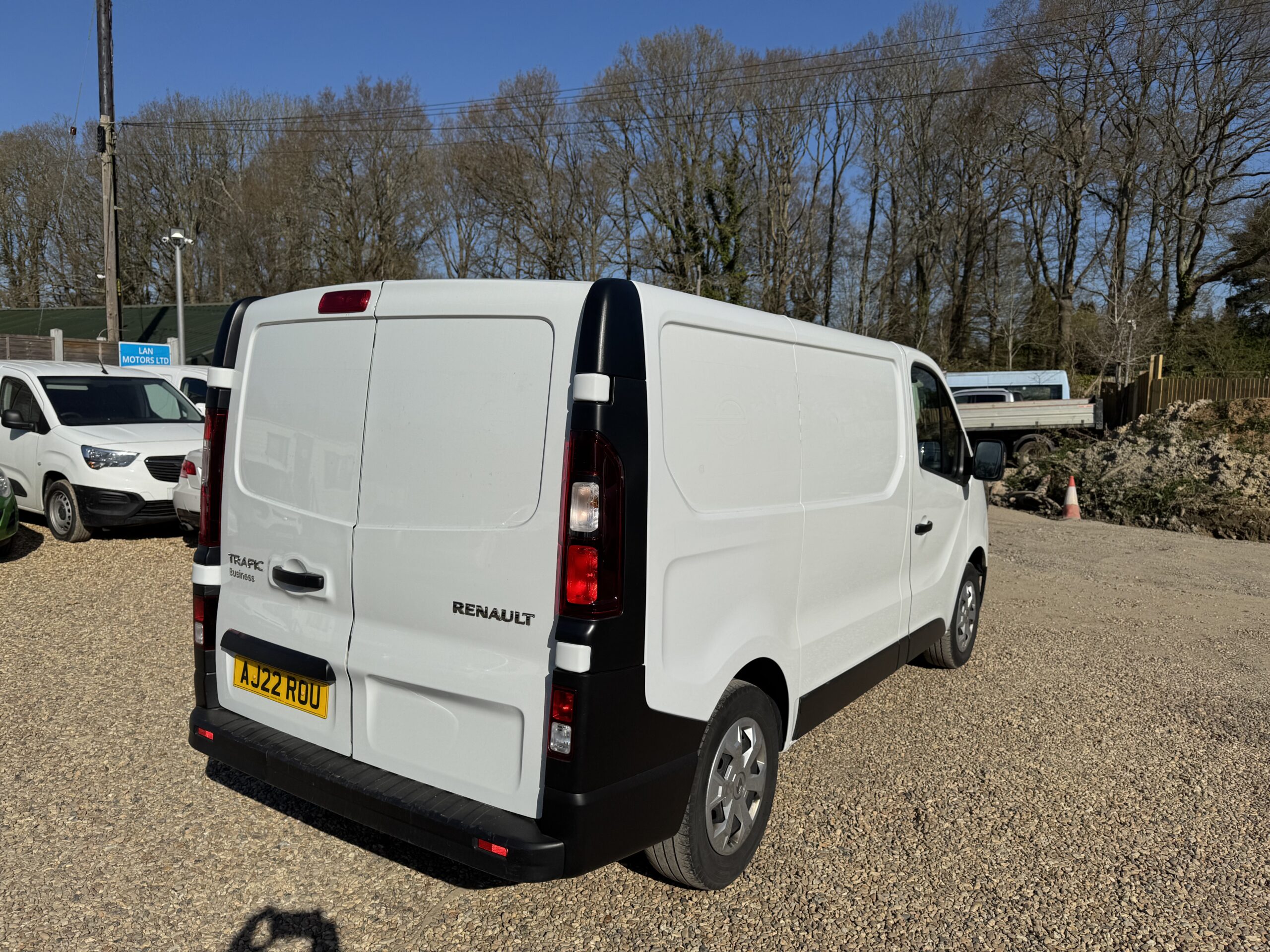 
								Renault Trafic 2.0 dCi Blue 28 Business SWB Euro 6 full									
