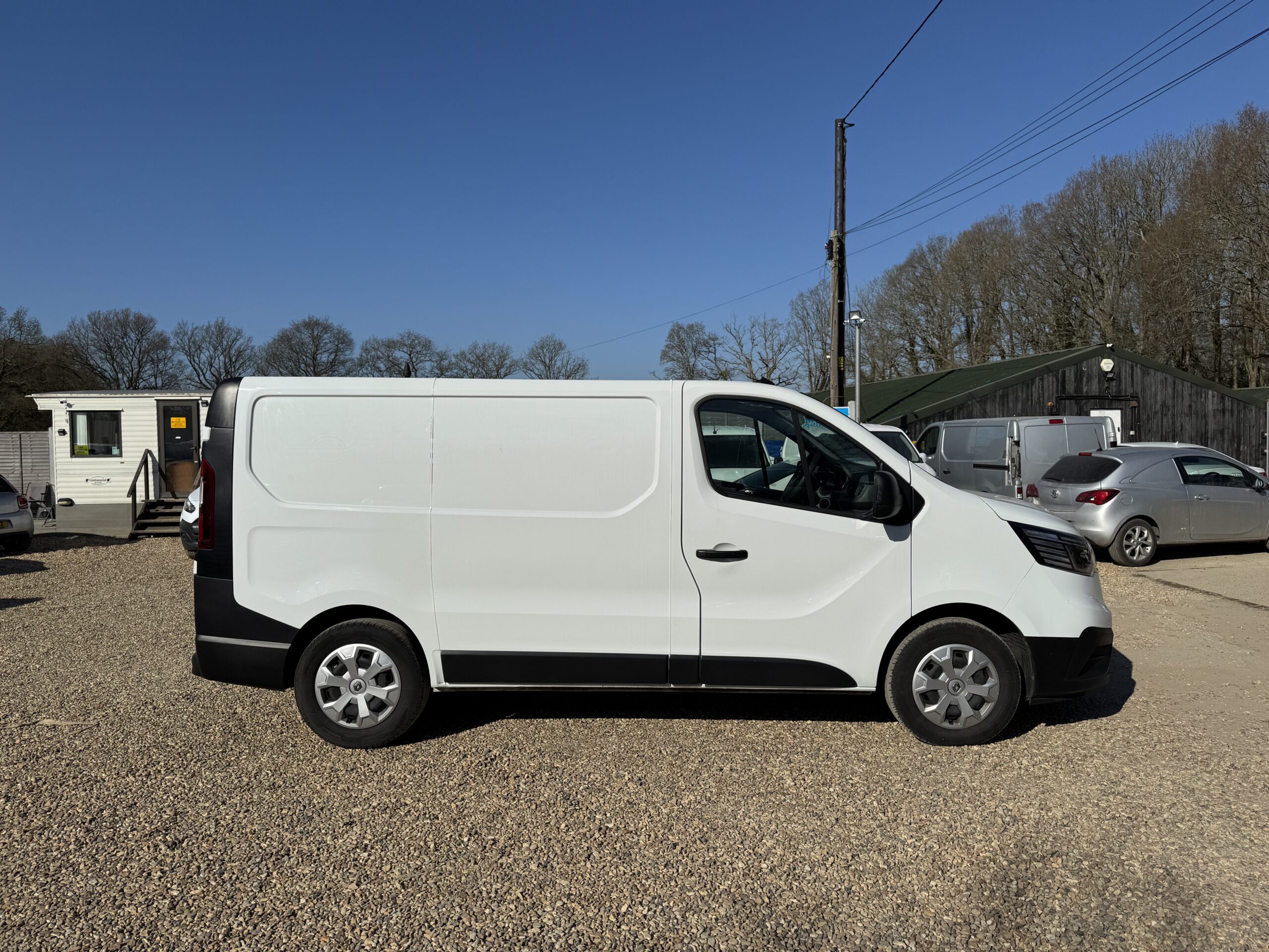 
								Renault Trafic 2.0 dCi Blue 28 Business SWB Euro 6 full									