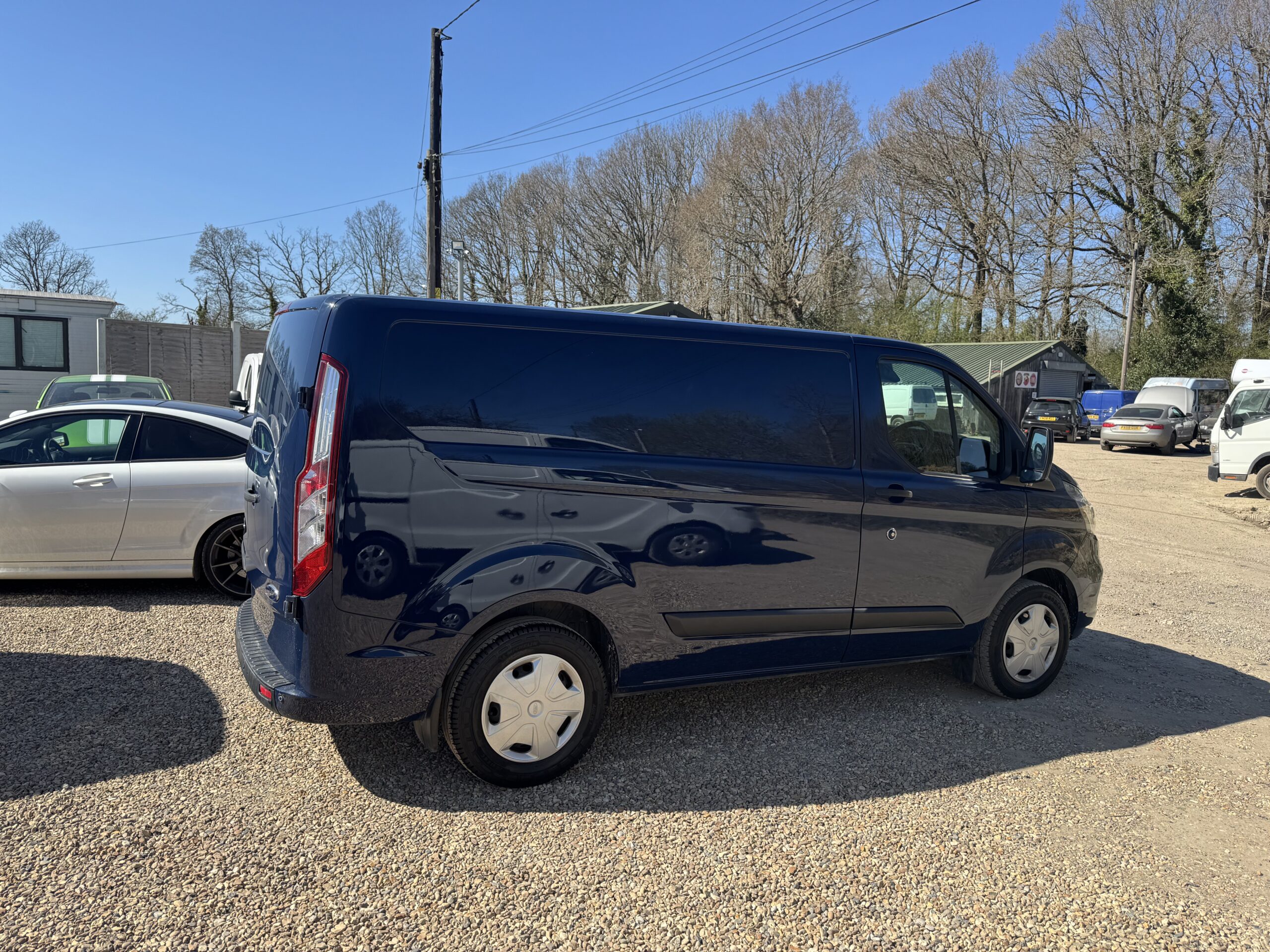 
								Ford Transit Custom 2.0 320 EcoBlue Trend L1 H1 Euro 6 full									