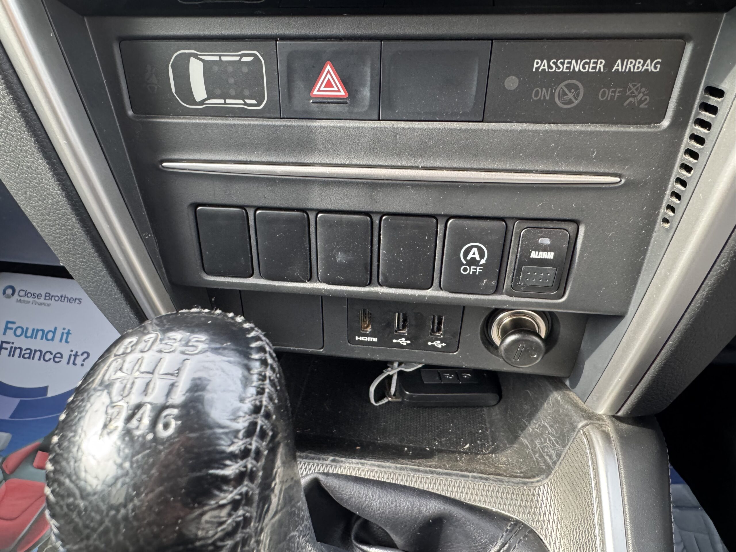 
								Mitsubishi L200 2.2 DI-D DC Warrior 4WD Euro 6 full									