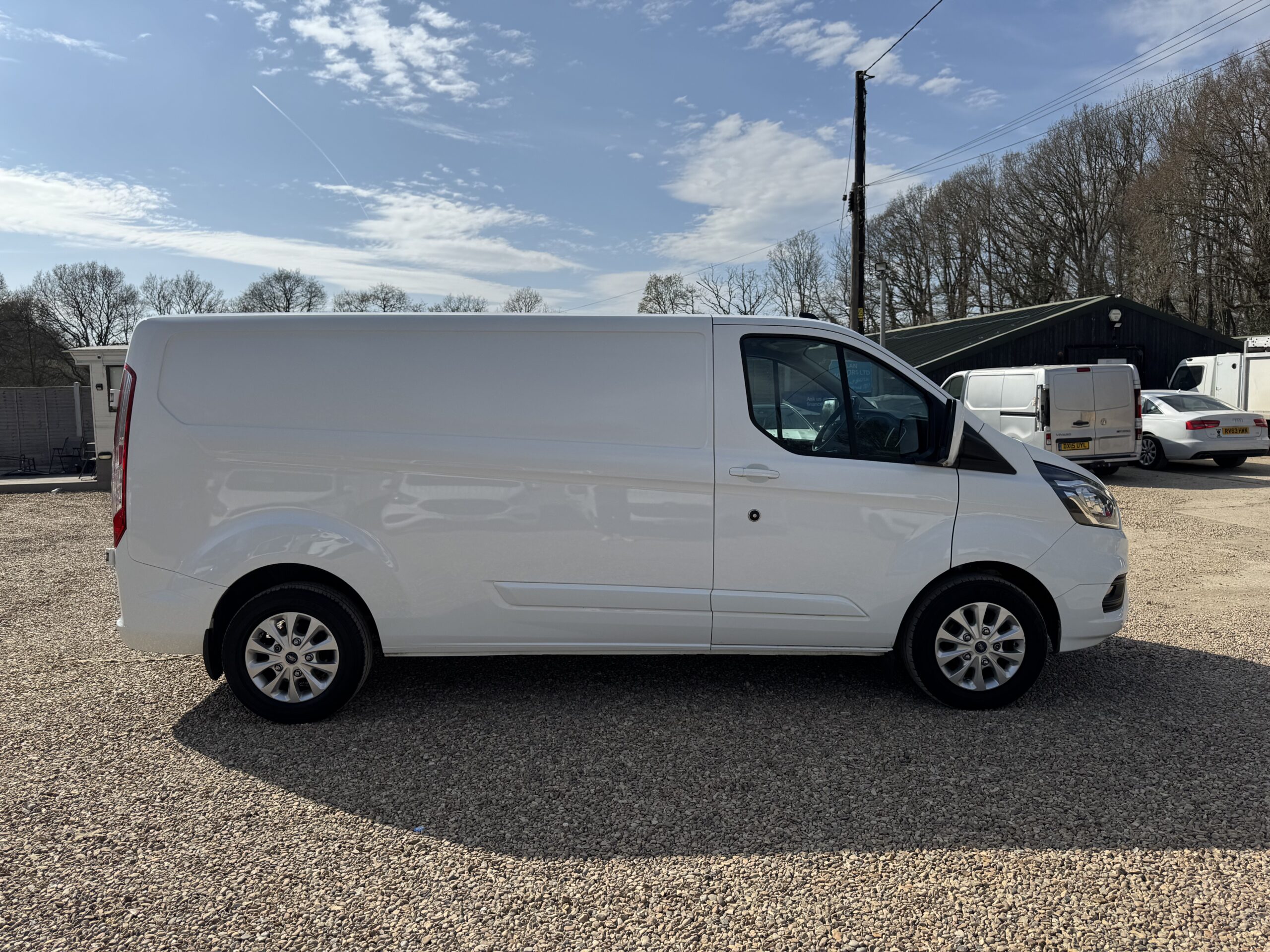 
								Ford Transit Custom 2.0 300 EcoBlue Limited L2 H1 Euro 6 full									