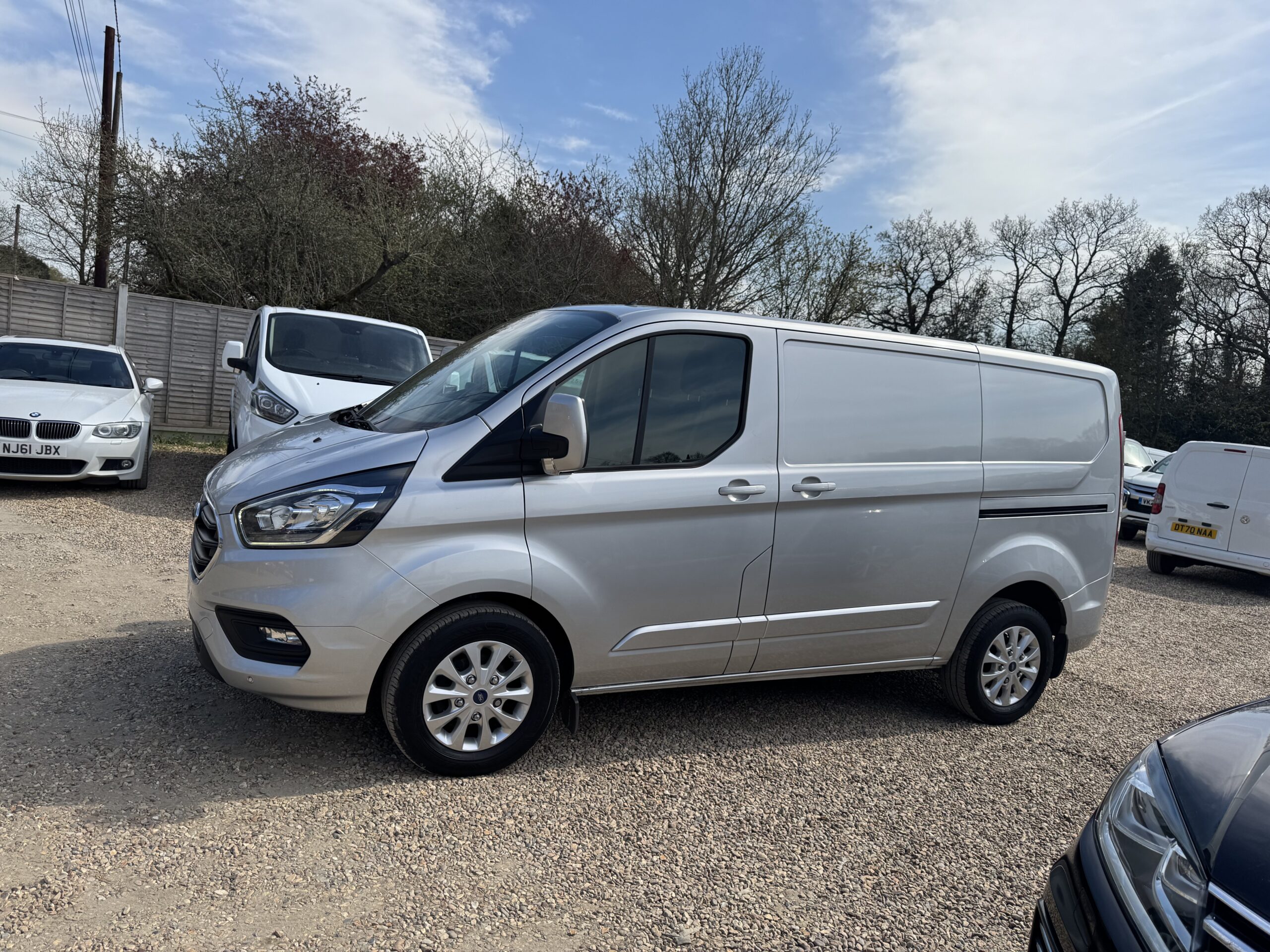 
								Ford Transit Custom 2.0 300 EcoBlue Limited L1 H1 Euro 6 full									