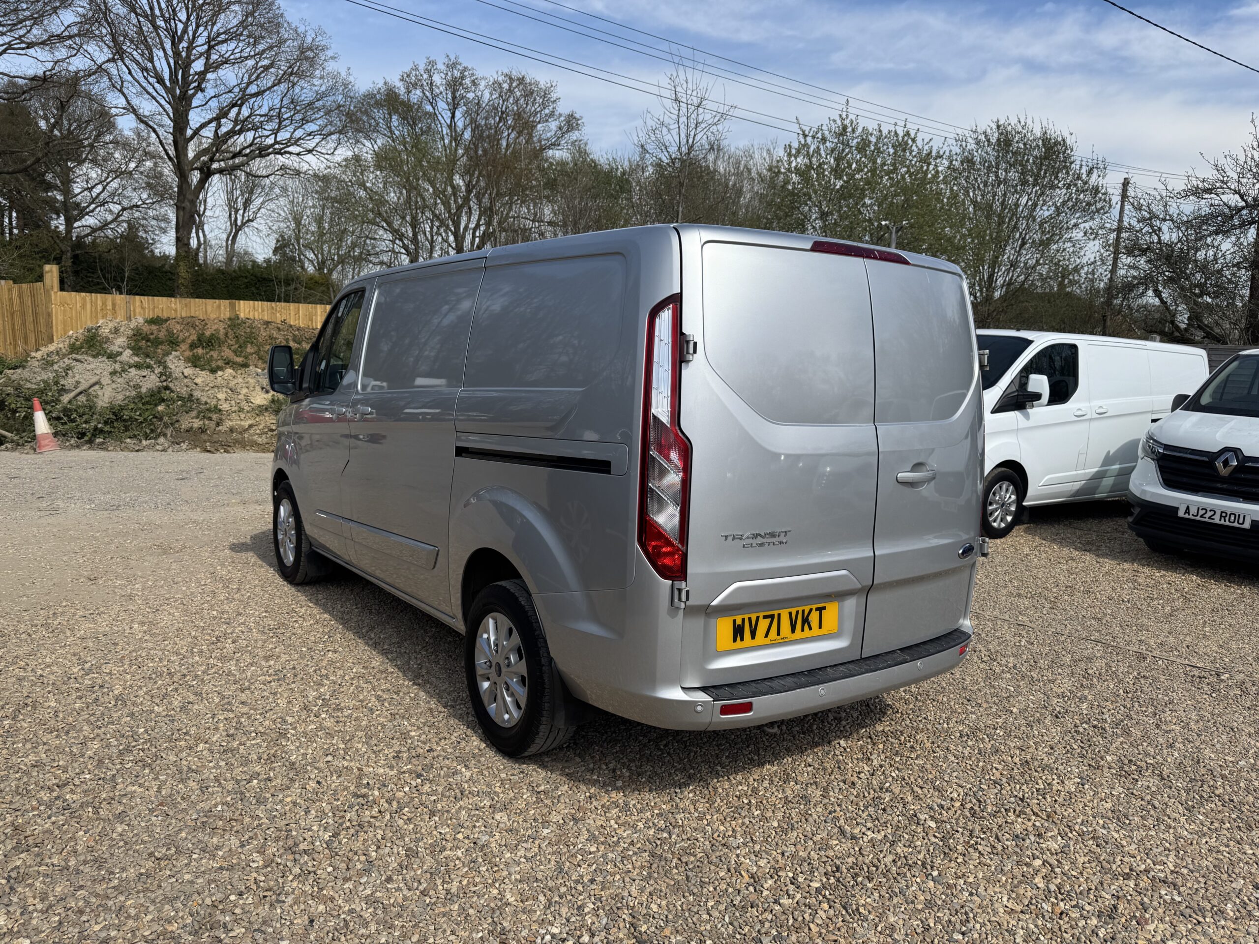 
								Ford Transit Custom 2.0 300 EcoBlue Limited L1 H1 Euro 6 full									