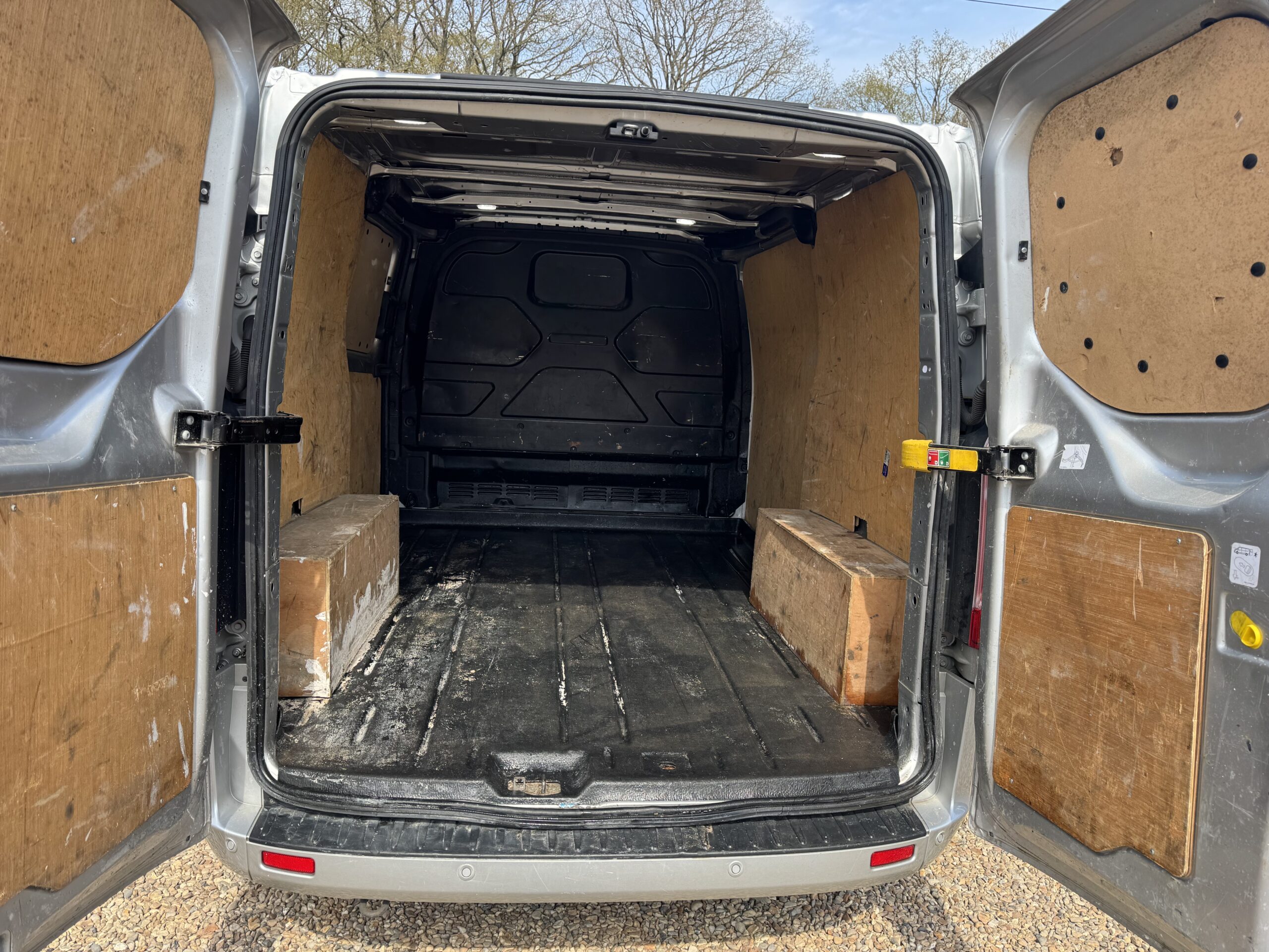 
								Ford Transit Custom 2.0 300 EcoBlue Limited L1 H1 Euro 6 full									