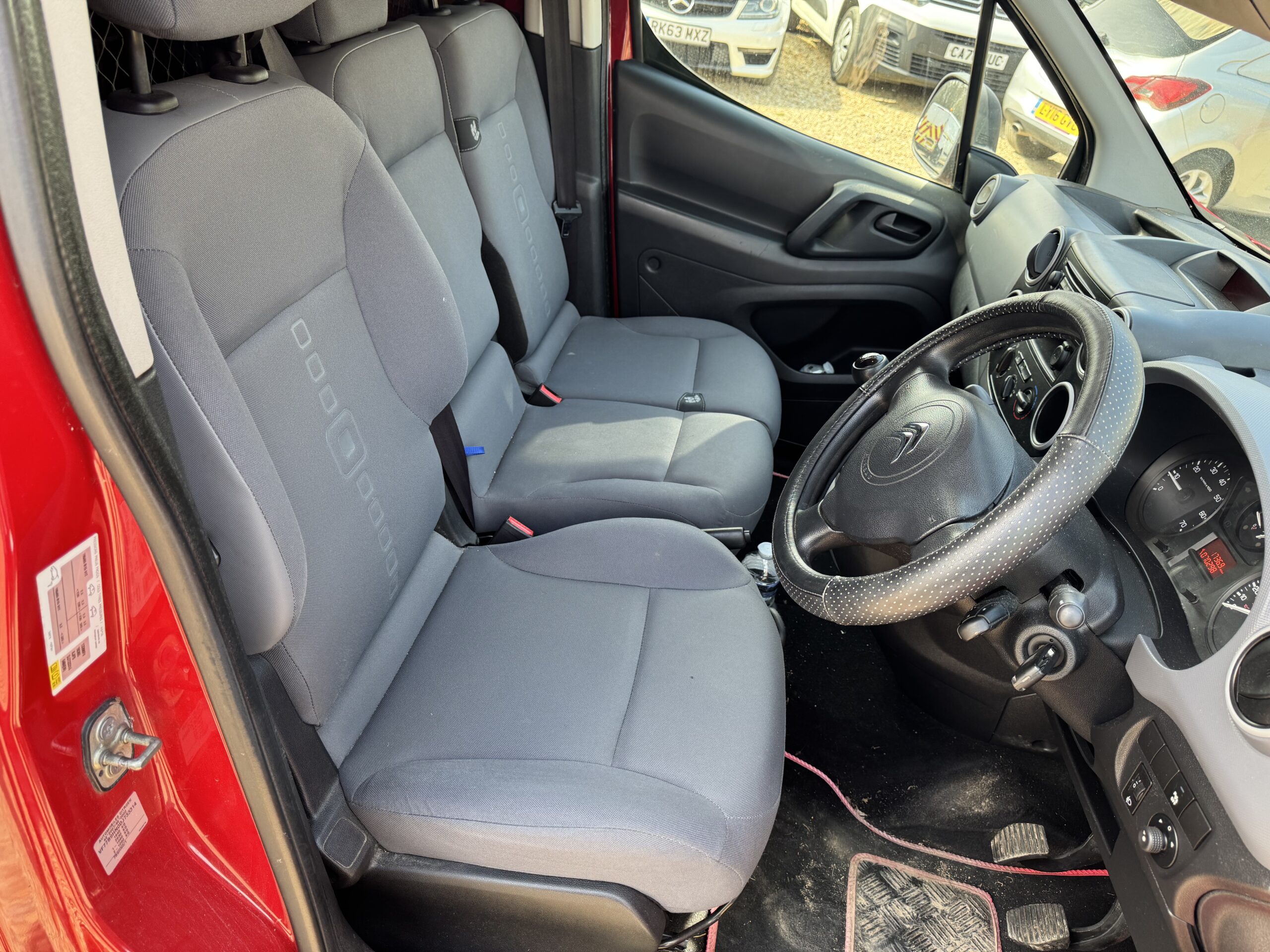 
								Citroen Berlingo 1.6 HDi 625 Enterprise L1 full									