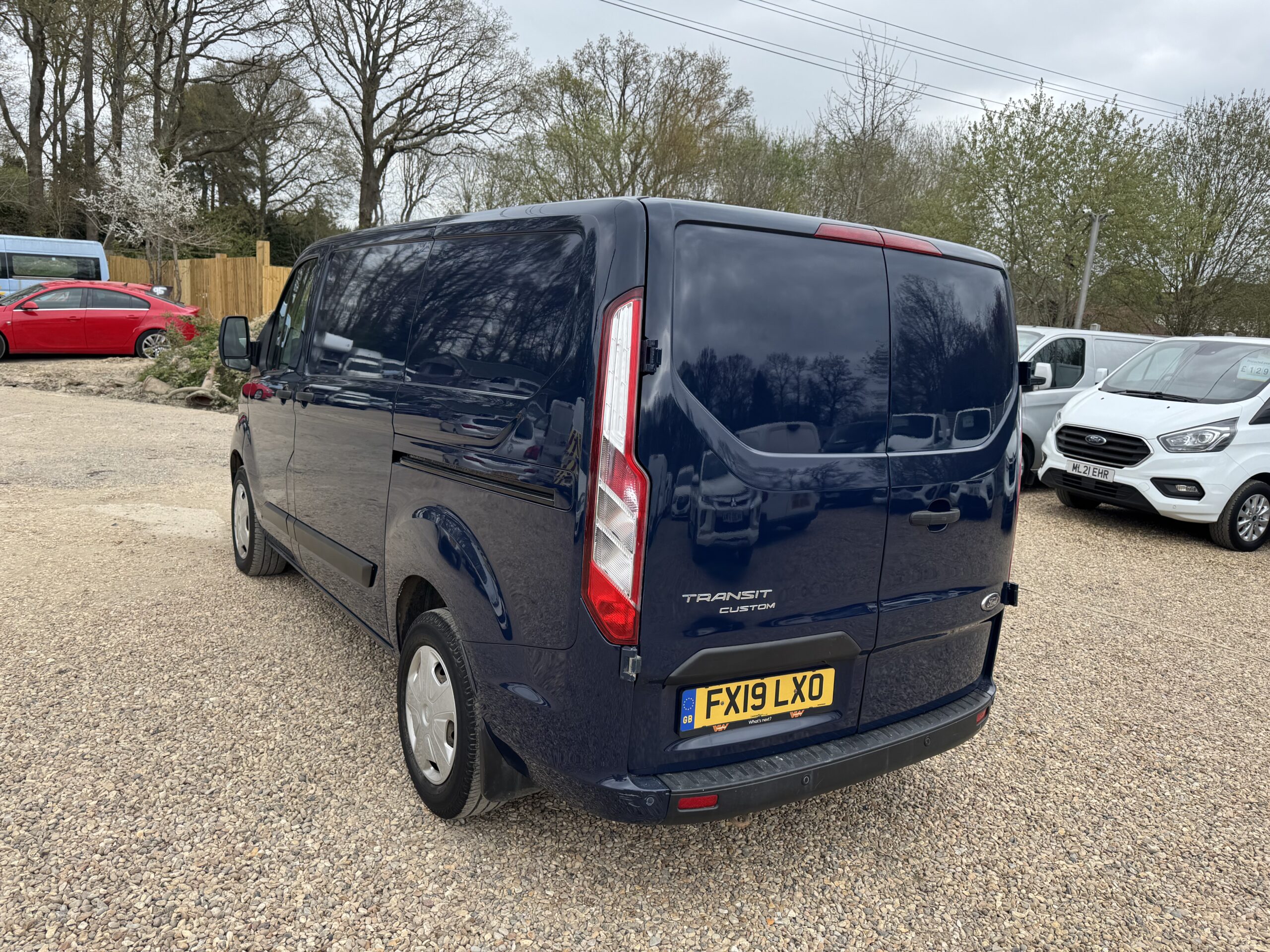
								Ford Transit Custom 2.0 320 EcoBlue Trend L1 H1 Euro 6 full									