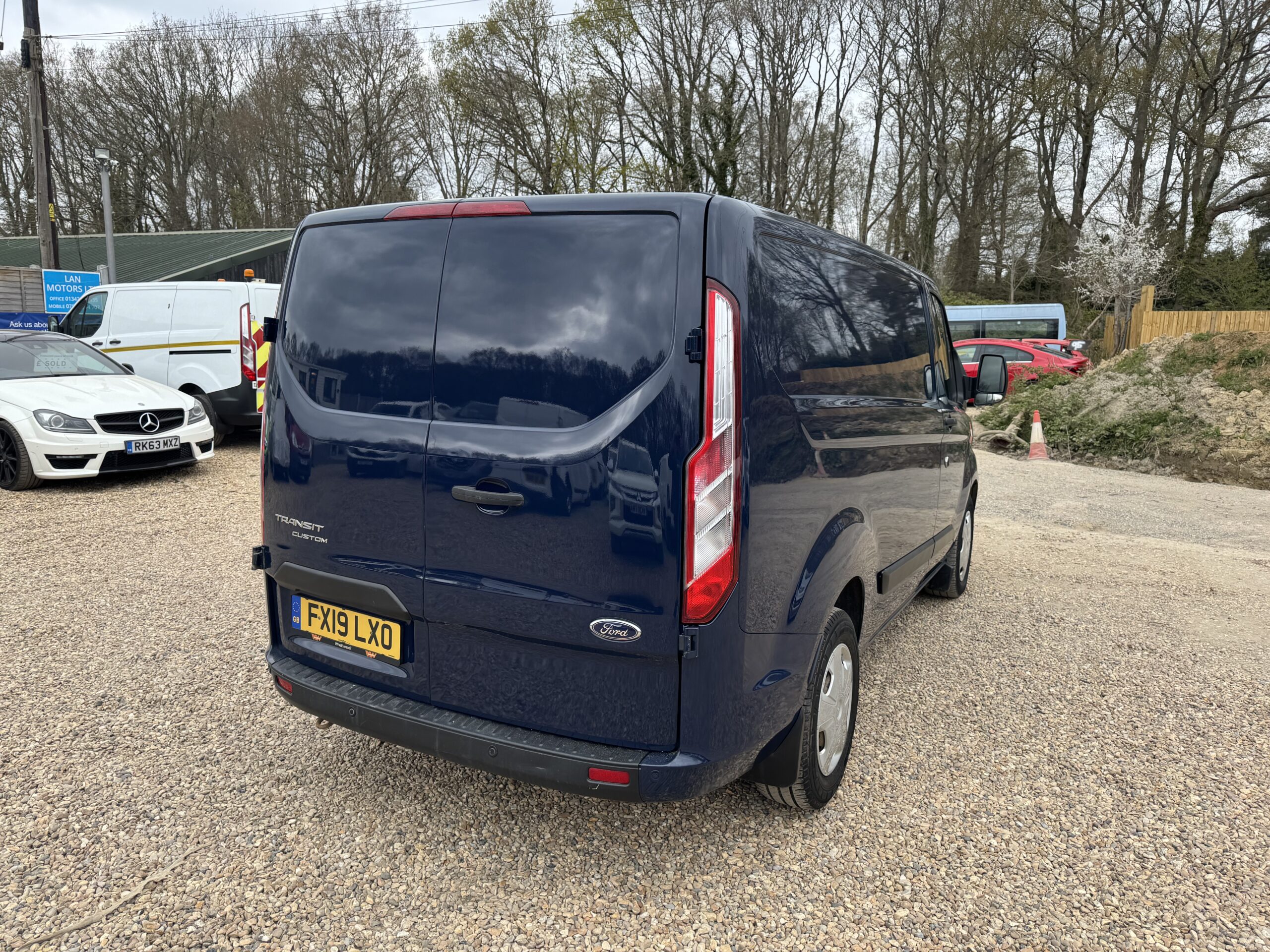 
								Ford Transit Custom 2.0 320 EcoBlue Trend L1 H1 Euro 6 full									