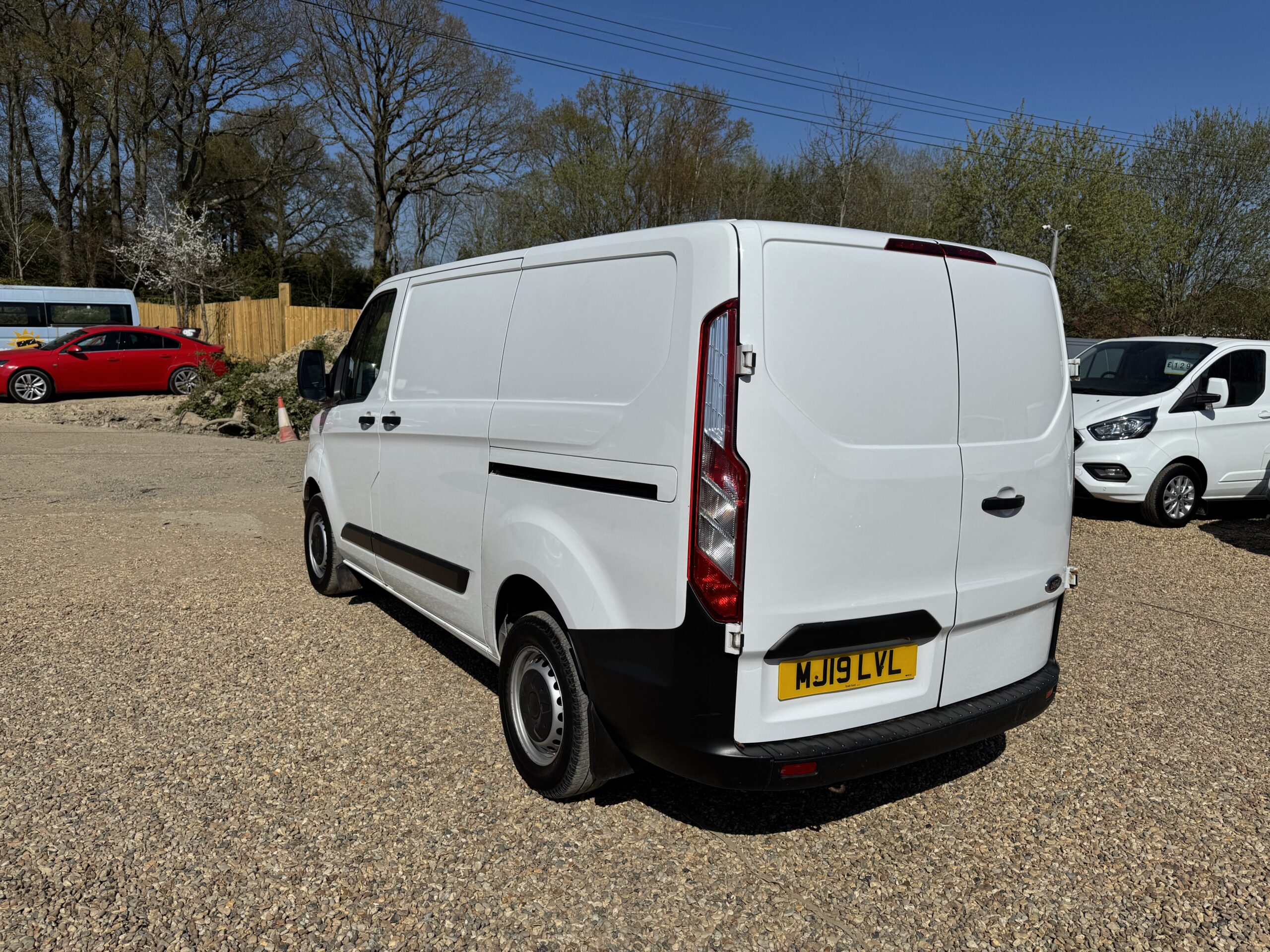 
								Ford Transit Custom 2.0 300 EcoBlue L1 H1 Euro 6 full									