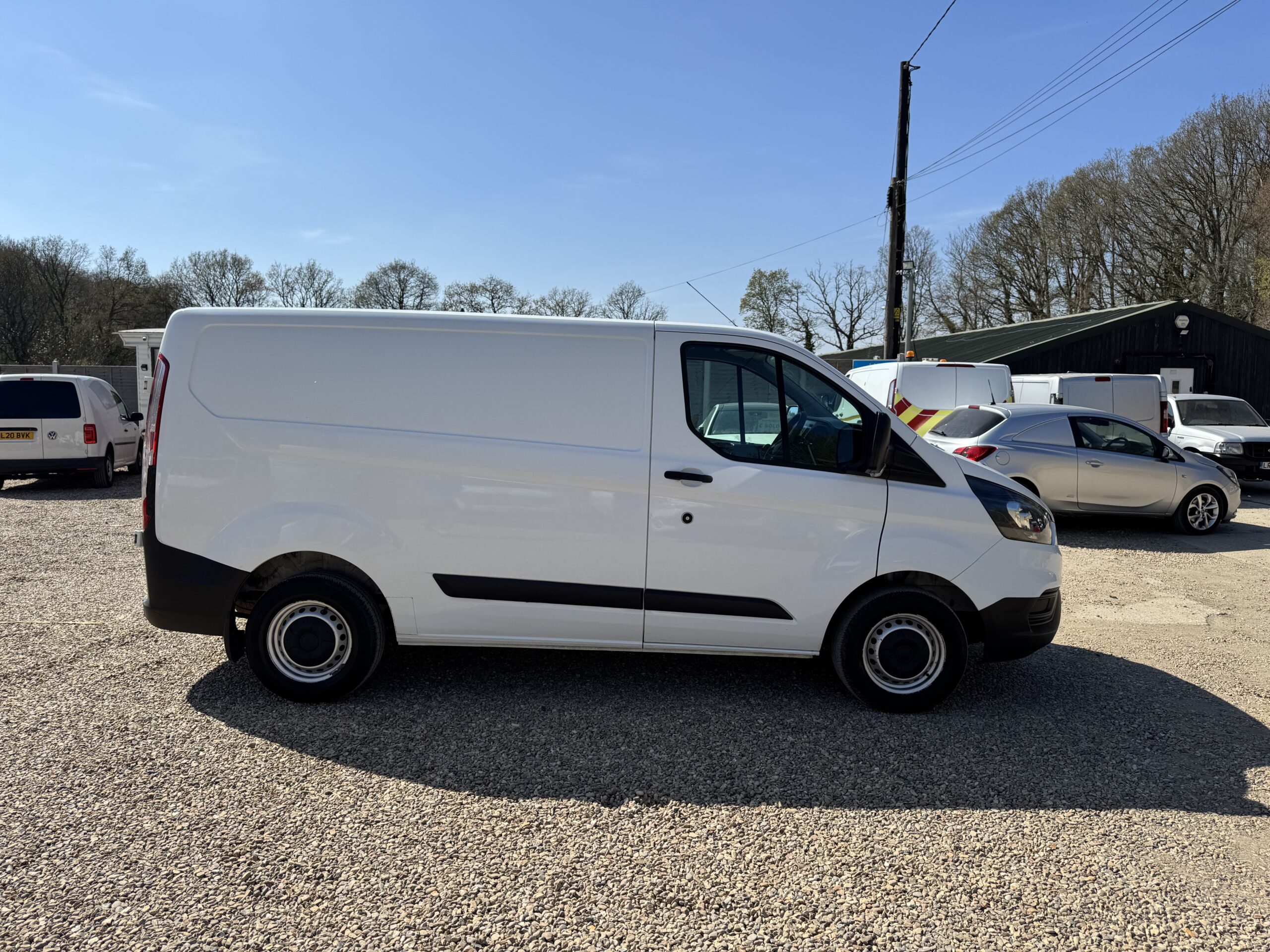 
								Ford Transit Custom 2.0 300 EcoBlue L1 H1 Euro 6 full									