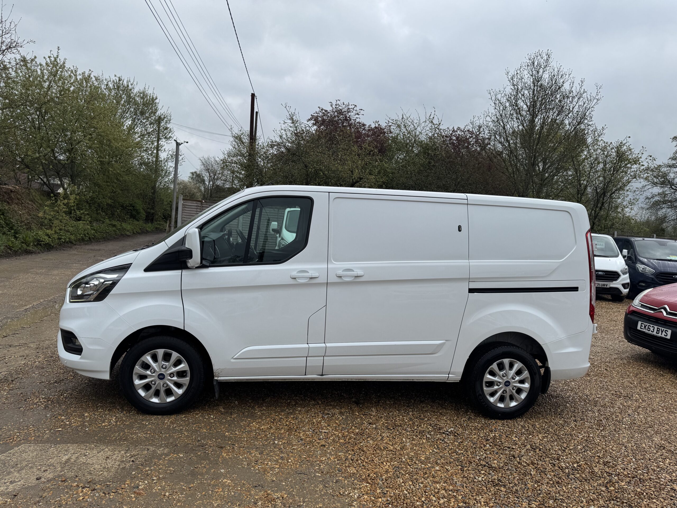 
								Ford Transit Custom 2.0 300 EcoBlue Limited L1 H1 Euro 6 full									