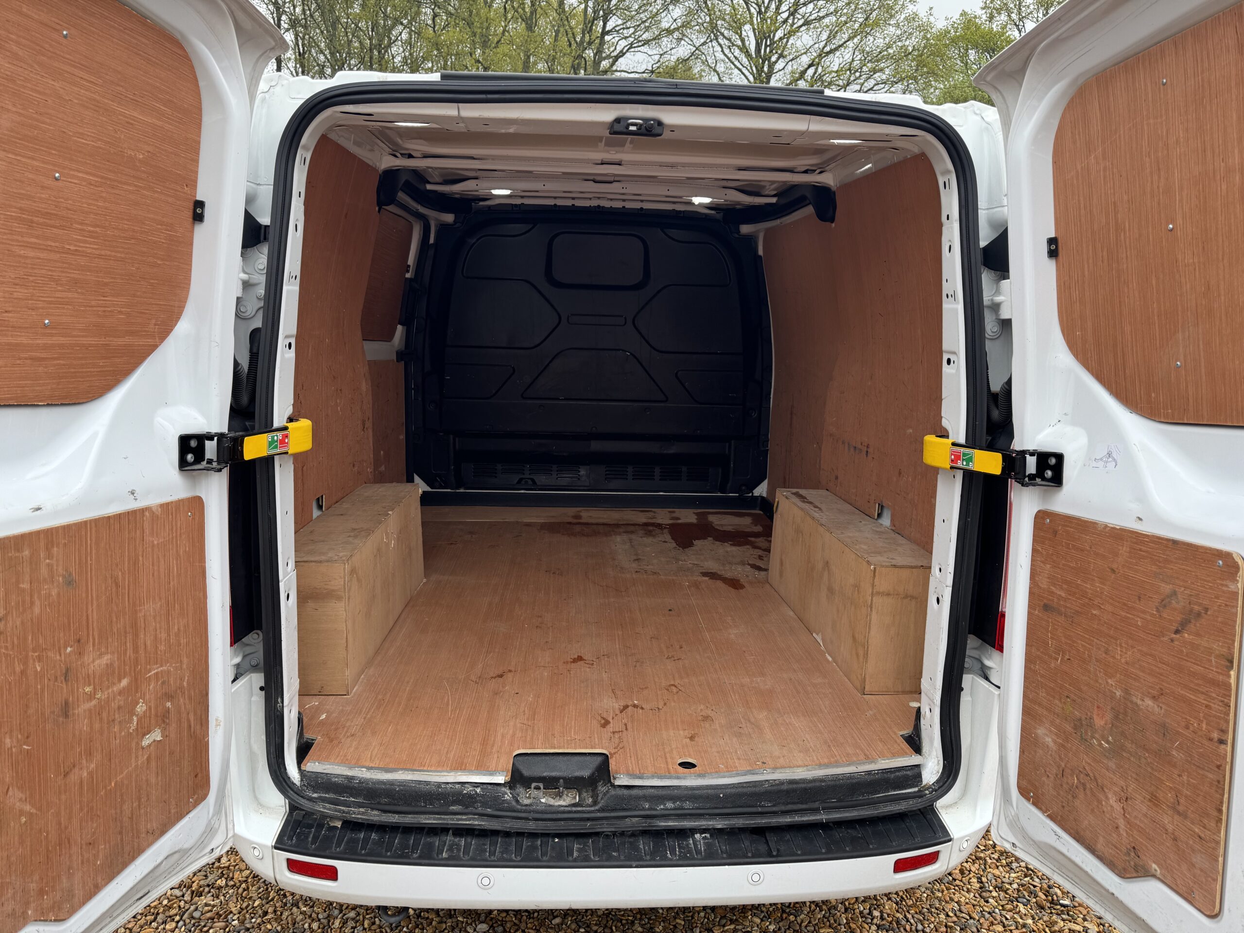 
								Ford Transit Custom 2.0 300 EcoBlue Limited L1 H1 Euro 6 full									