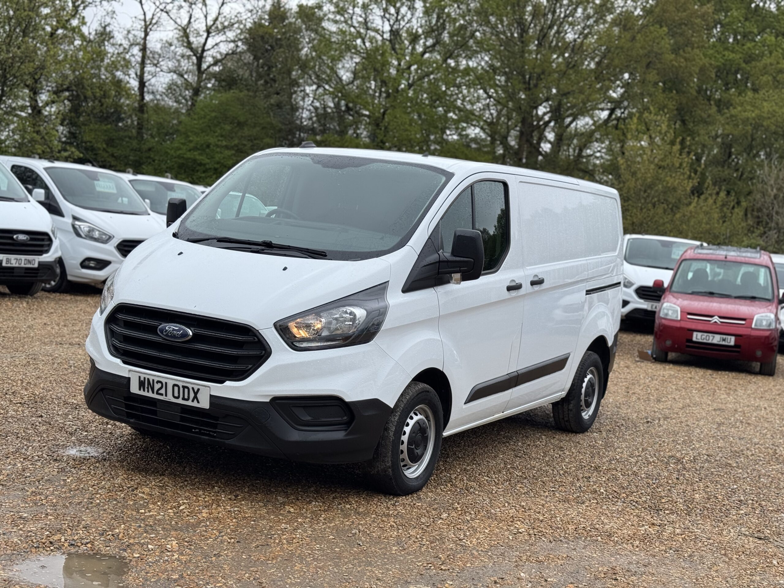 
								Ford Transit Custom 2.0 300 EcoBlue Leader L1 H1 Euro 6 full									
