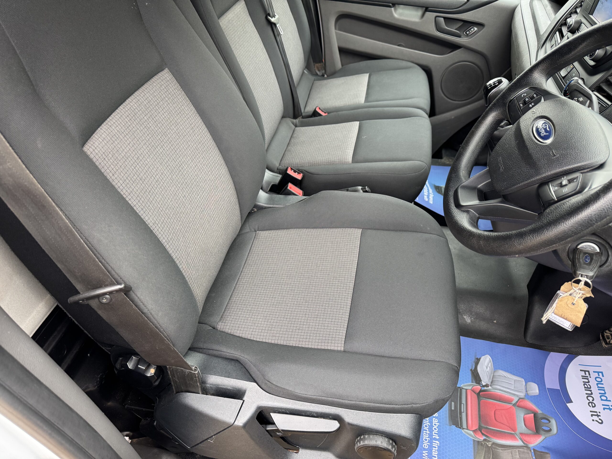 
								Ford Transit Custom 2.0 300 EcoBlue Leader L1 H1 Euro 6 full									