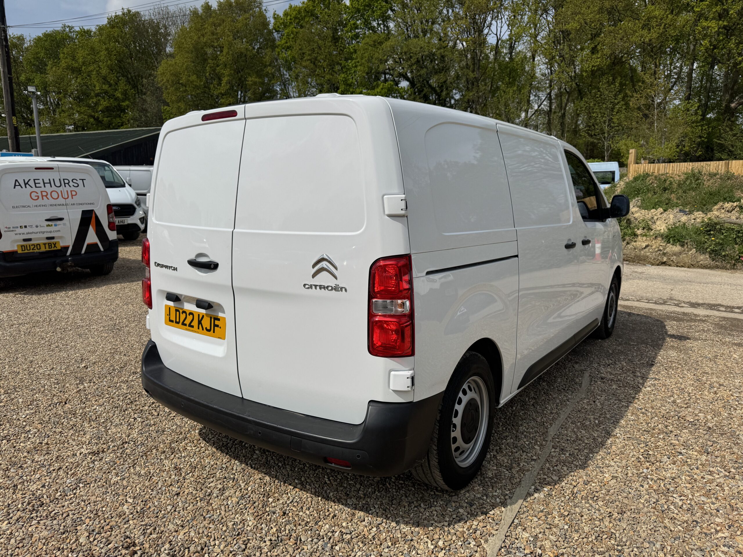 
								Citroen Dispatch 1.5 BlueHDi 1000 Enterprise Pro M FWD 2 Euro 6 full									