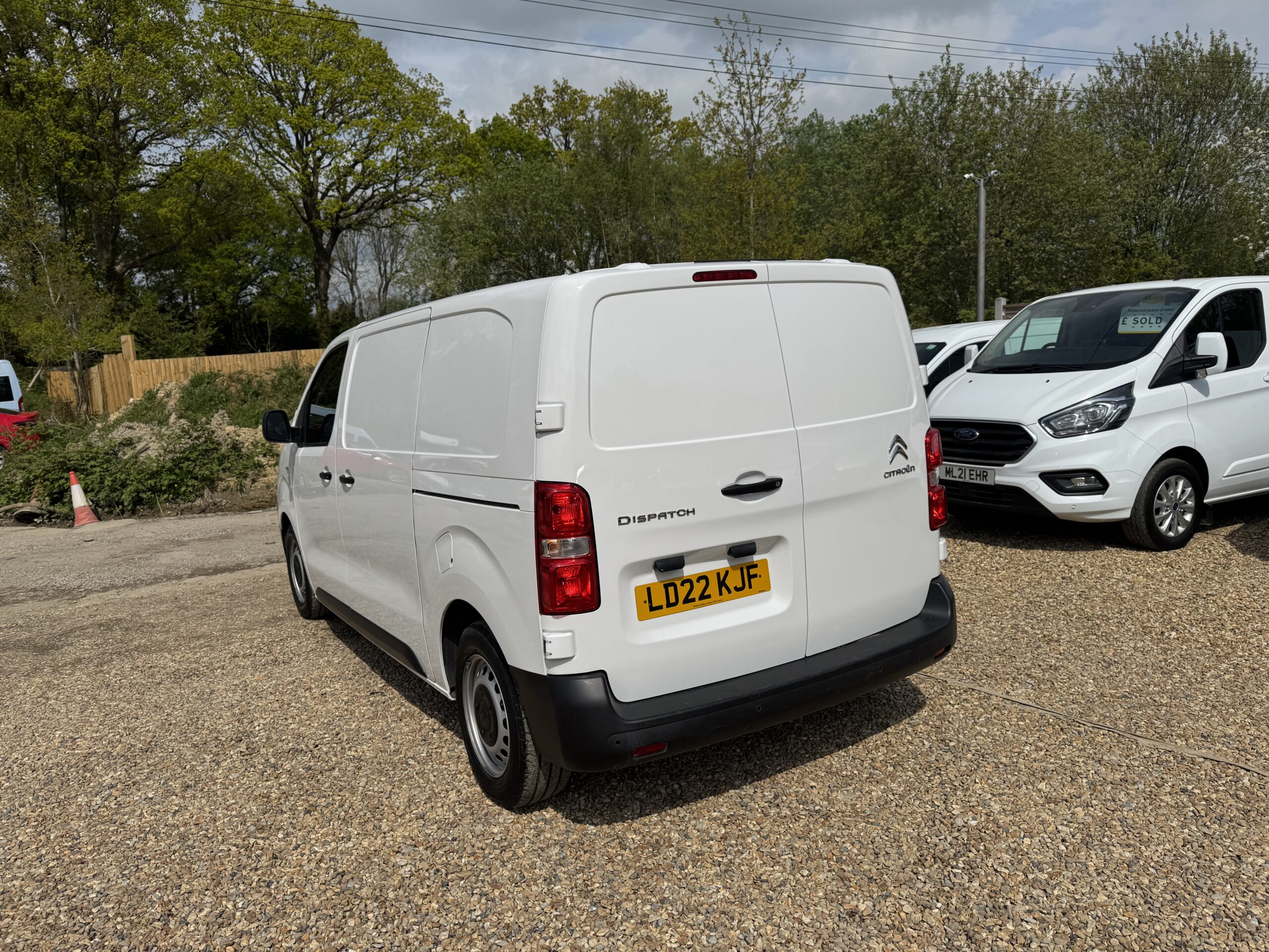 
								Citroen Dispatch 1.5 BlueHDi 1000 Enterprise Pro M FWD 2 Euro 6 full									