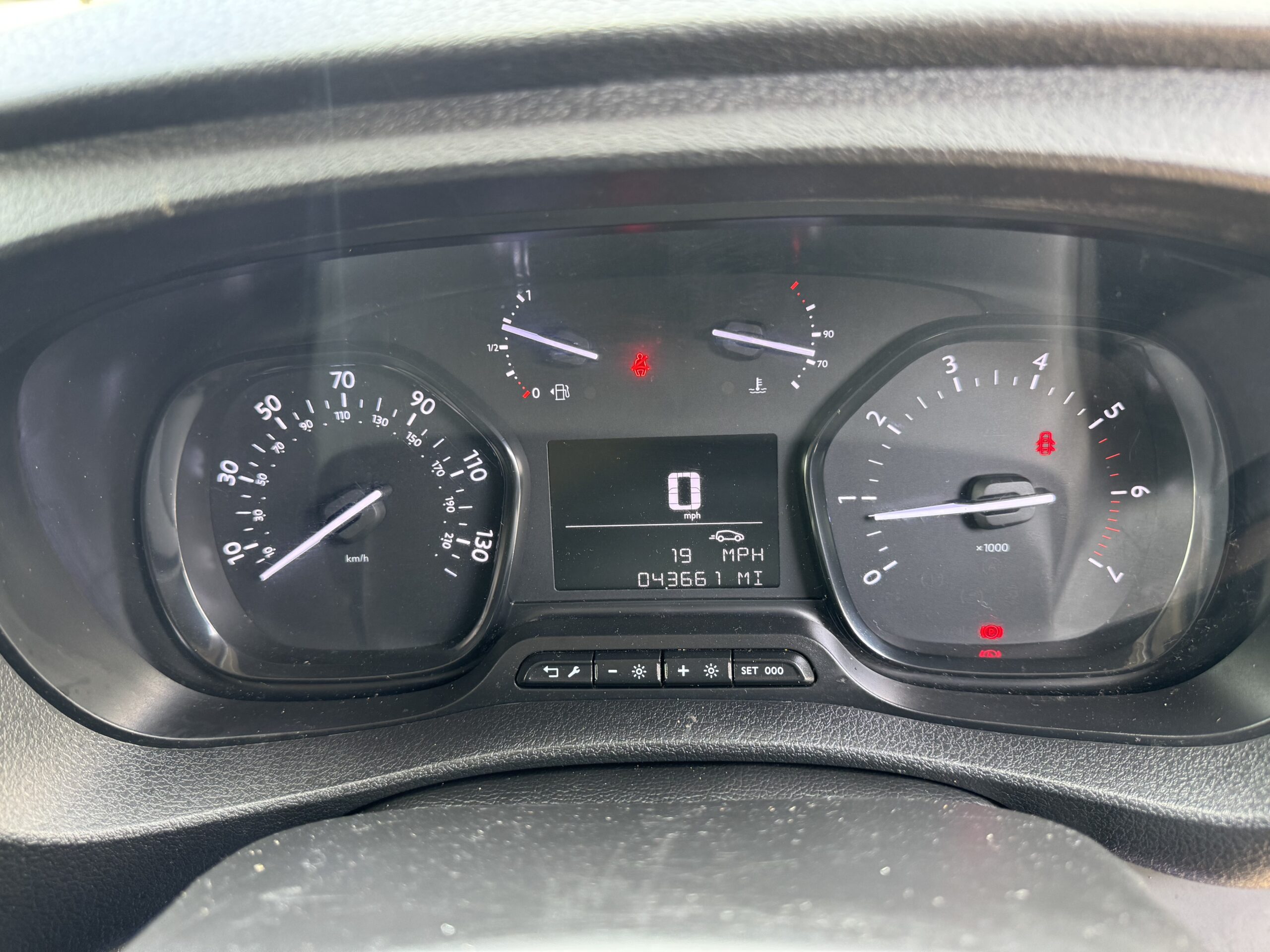 
								Citroen Dispatch 1.5 BlueHDi 1000 Enterprise Pro M FWD 2 Euro 6 full									