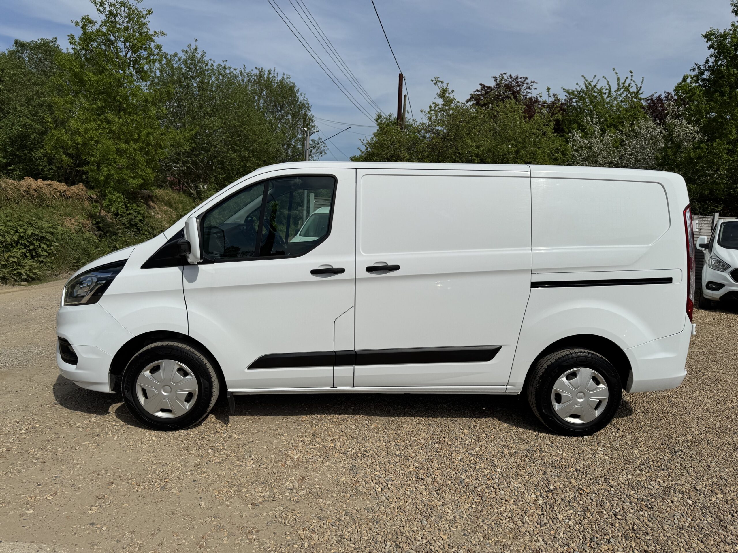 
								Ford Transit Custom 2.0 300 EcoBlue Trend L1 H1 Euro 6 full									
