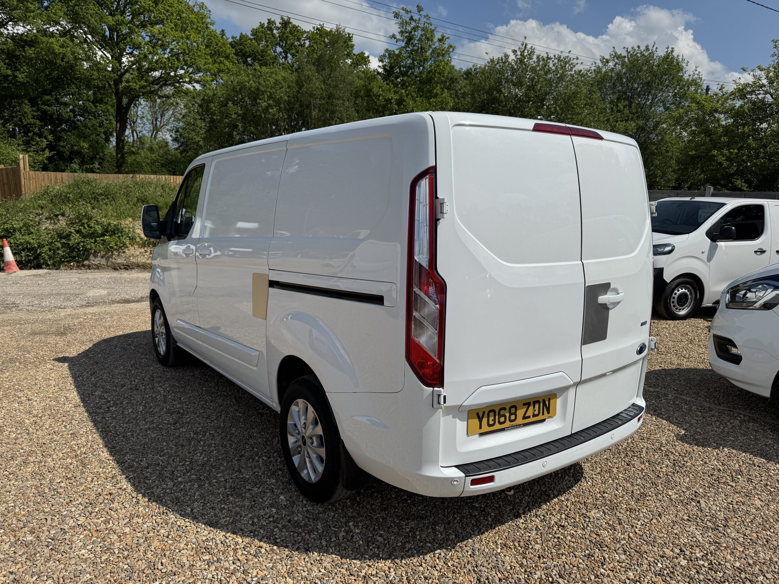 
								Ford Transit Custom 2.0 280 EcoBlue Limited L1 H1 Euro 6 full									